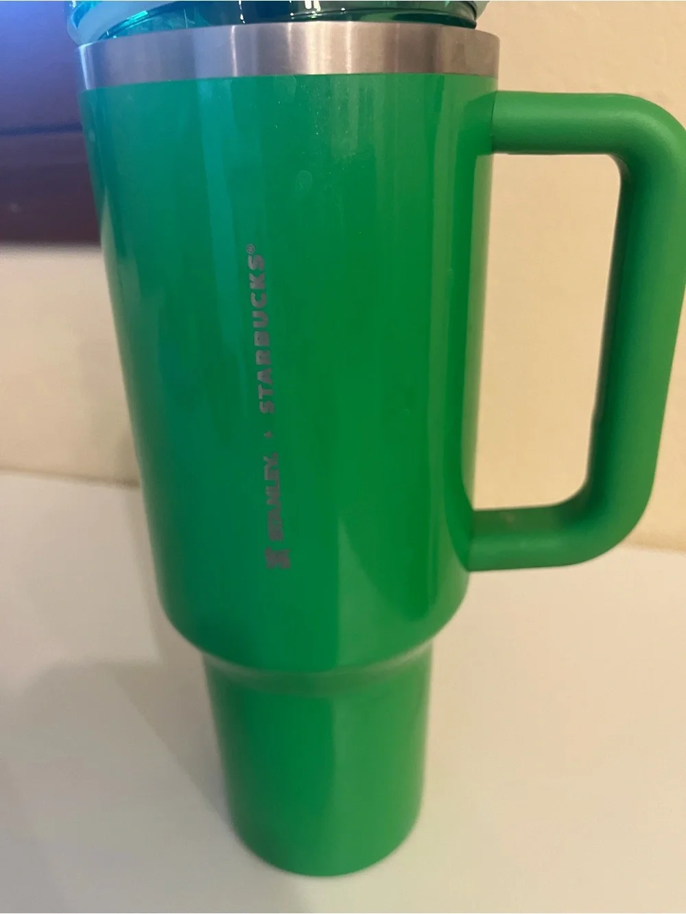 Starbucks x stanley Green Insulated Handle Travel Tumbler with Straw - Picture 6 of 6
